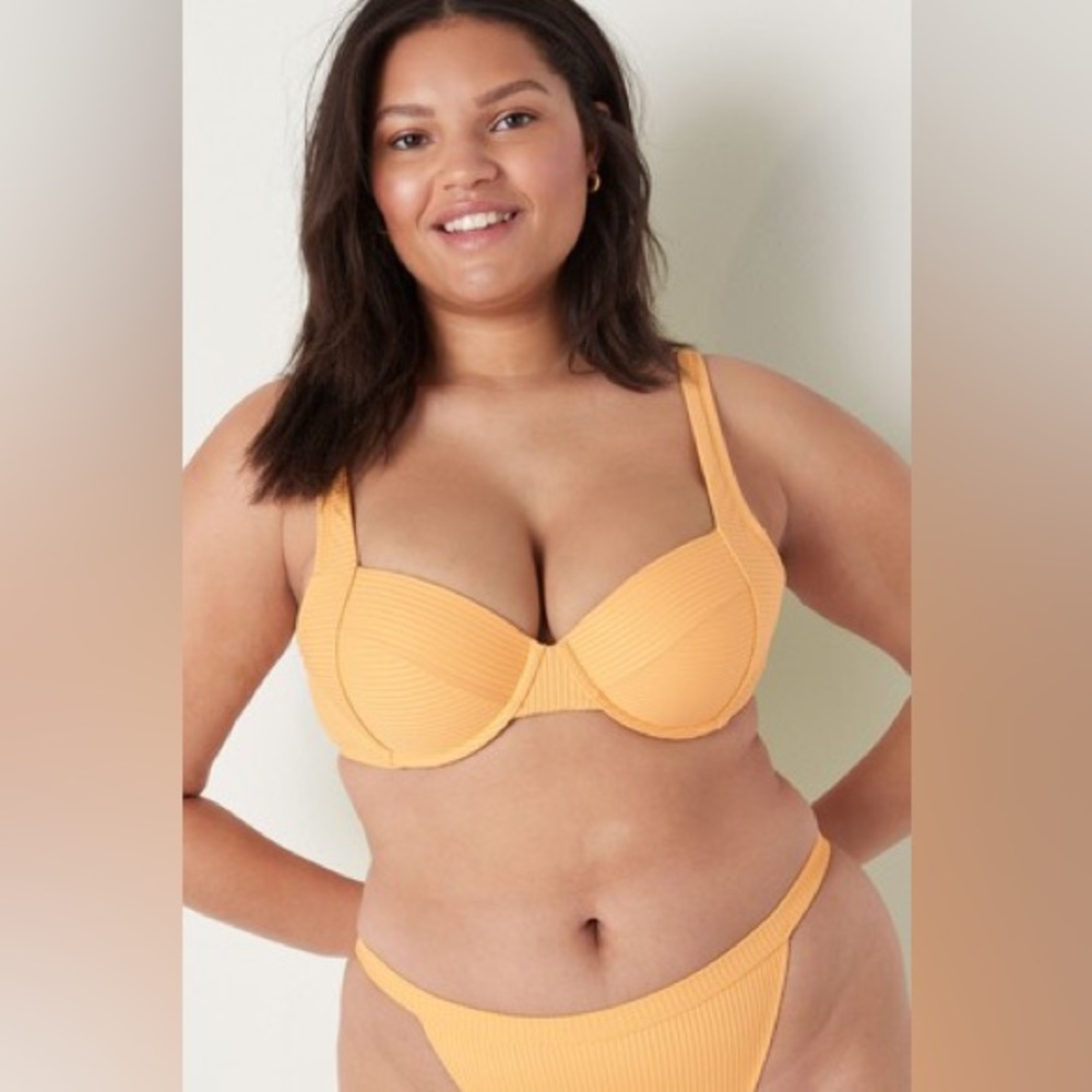 Victoria’s Secret Pink Unopened Swim Ribbed Push-Up Bikini in Honeycomb, sz M